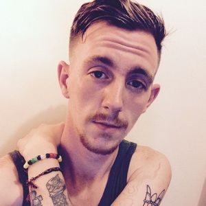 Meet your Posher, Eric